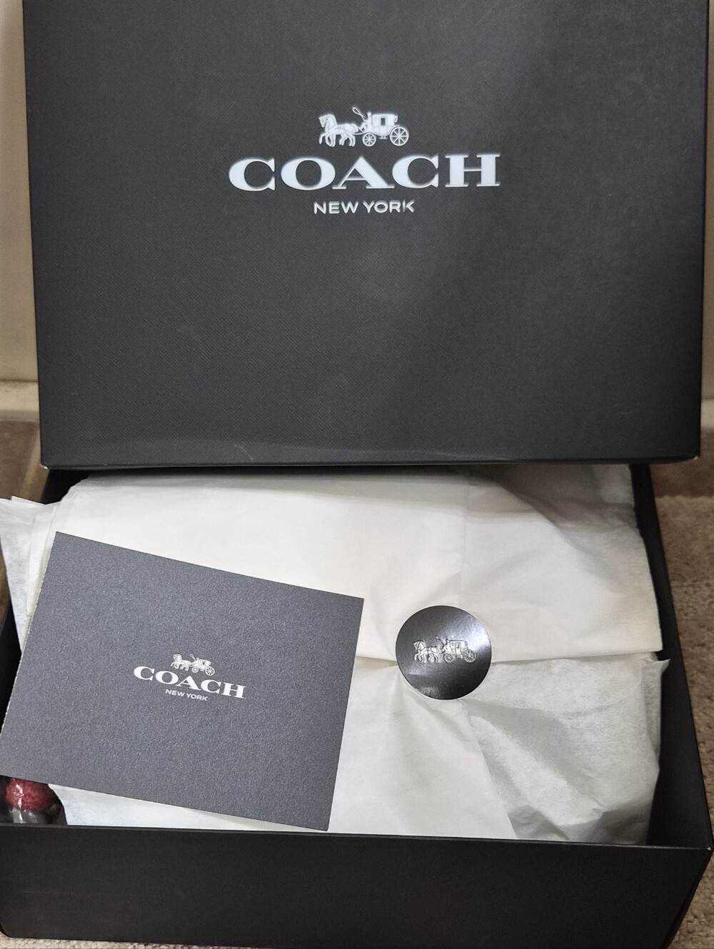 Coach Straw Bucket Hat With Cherry Detail - size M/L - with Coach gift box - - Picture 9 of 9